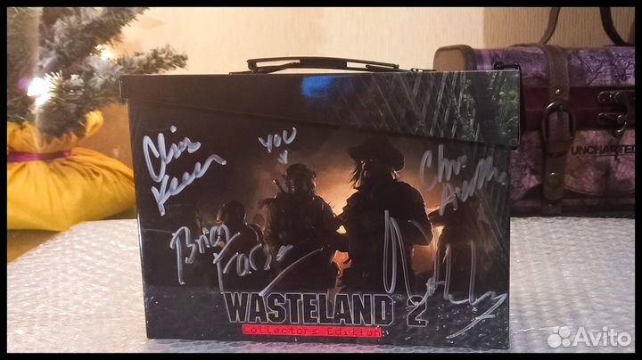 Wasteland 2 Signed Collector's Edition + постер