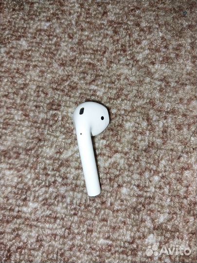 Беспроводные наушники apple airpods