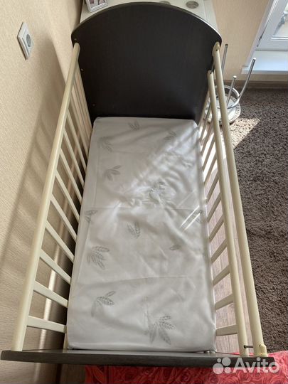 Детская кроватка + матрас