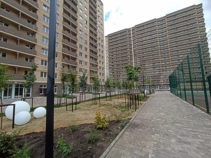 3-к. квартира, 65 м², 10/16 эт.