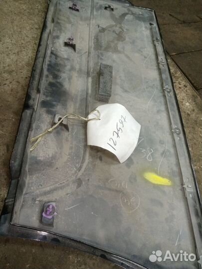 Накладка на заднюю правую дверь Линкольн Навигатор