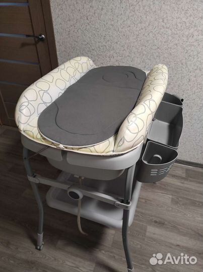 Пеленальный столик Chicco Cuddle &Bubble Comfort с