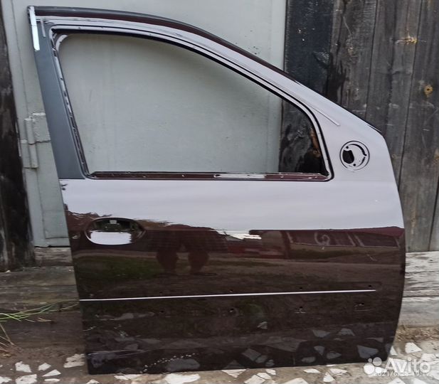 Дверь ларгус