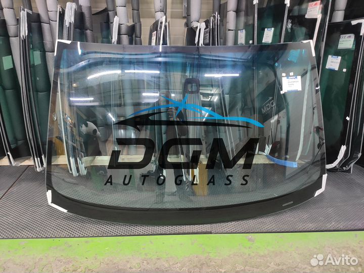 Лобовое стекло Audi A8 D4