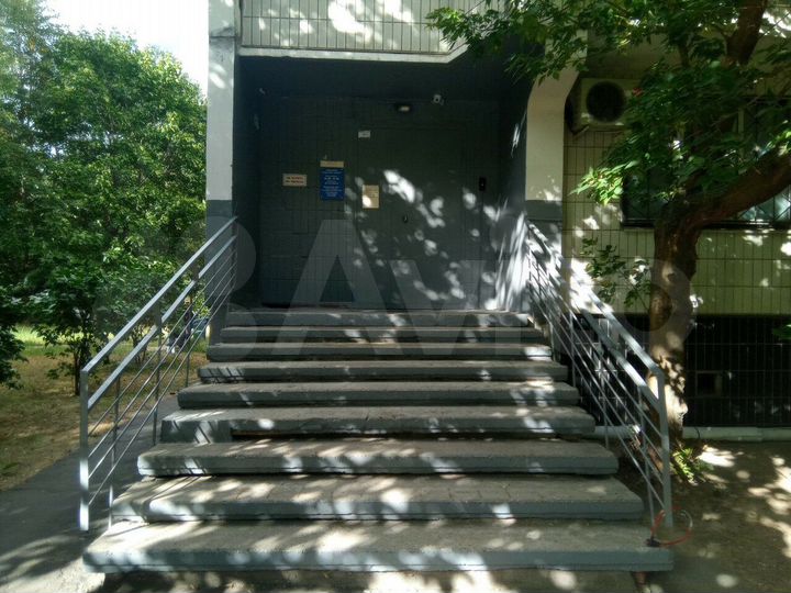 Комната 24 м², 1/10 эт.