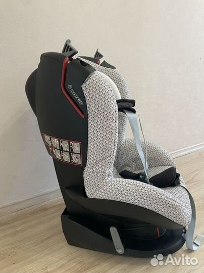 Автокресло maxi cosi tobi 9-18 кг