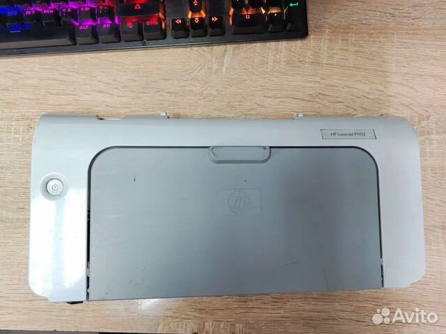 Передняя панель принтера HP p1102