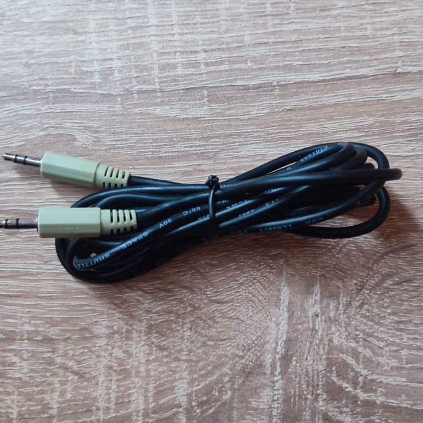 Кабель 3.5 Mm Jack - 3.5 Mm Jack, 1.6 Метра, Новый