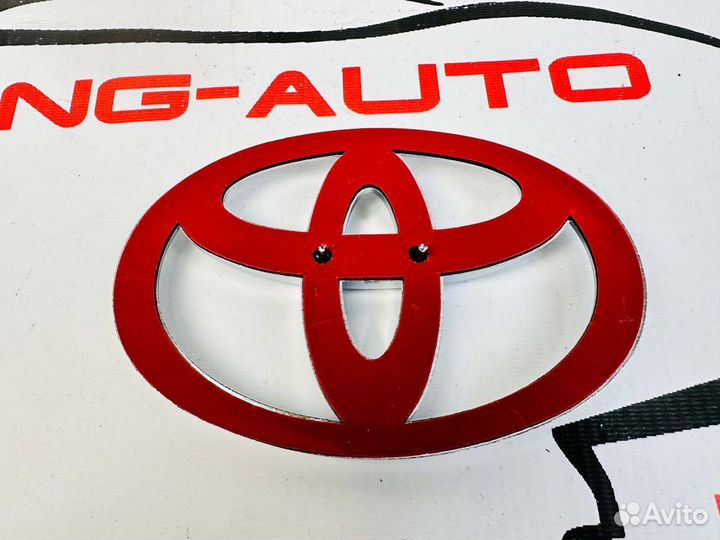 Эмблема 5-й двери Toyota LC 200 (151 см ) D9499