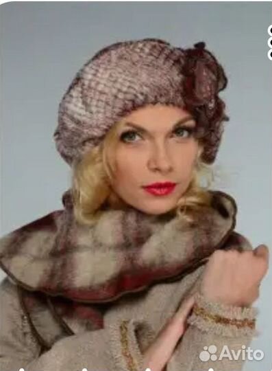 Берет женский