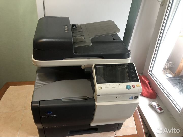 Konica Minolta bizhub C3350 на запчасти