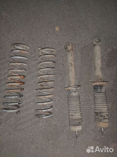 Стойки на LADA granta