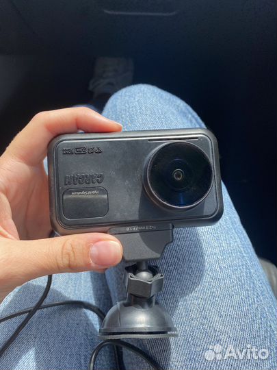 Автомобильный видеорегистратор с радар-детектором