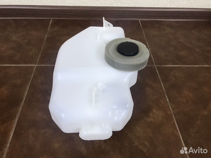 Бачок омывателя Лада Веста