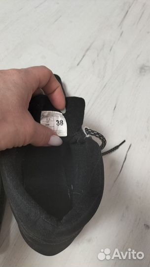 Лыжные ботинки 38 размер. Состояние хорошее