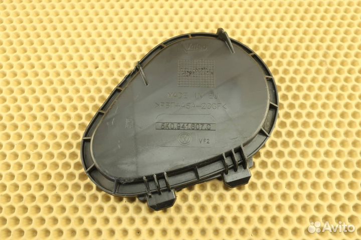 Крышка фары 5K0941607C Golf MK6