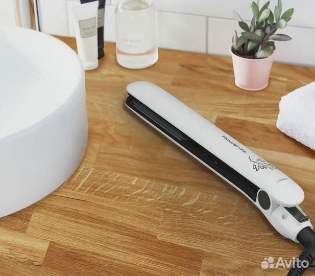 Новый Выпрямитель для волос Rowenta SF1628F0