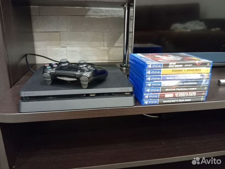 Sony playstation 4 pro 1tb вместе с дисками