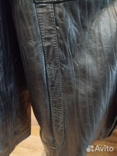 Продам мужскую зимнию куртку