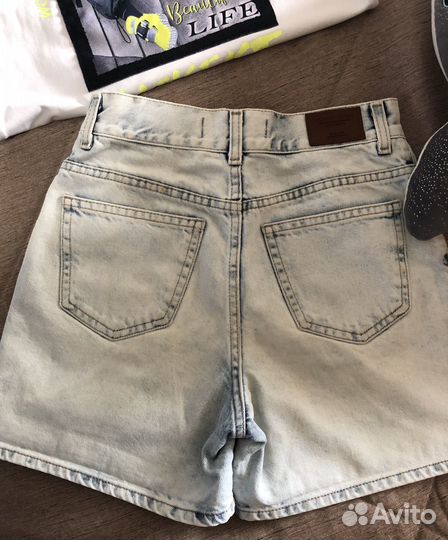 Шорты джинсовые для девочки на рост 146-152 см
