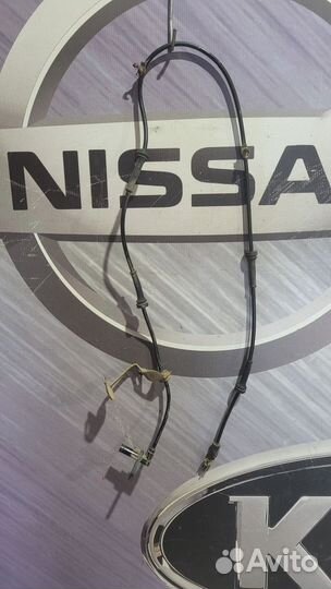 Датчик abs абс перед Nissan primera P12 Прав
