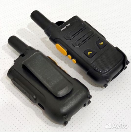 Рация с наушником, радиостанция с гарнитурой