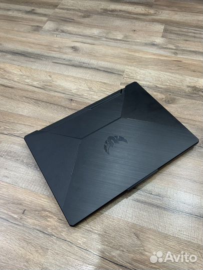 Игровой ноутбук Asus tuf f15 i5/1650gtx/16gb