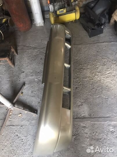 Капот и бампер на ваз 2110