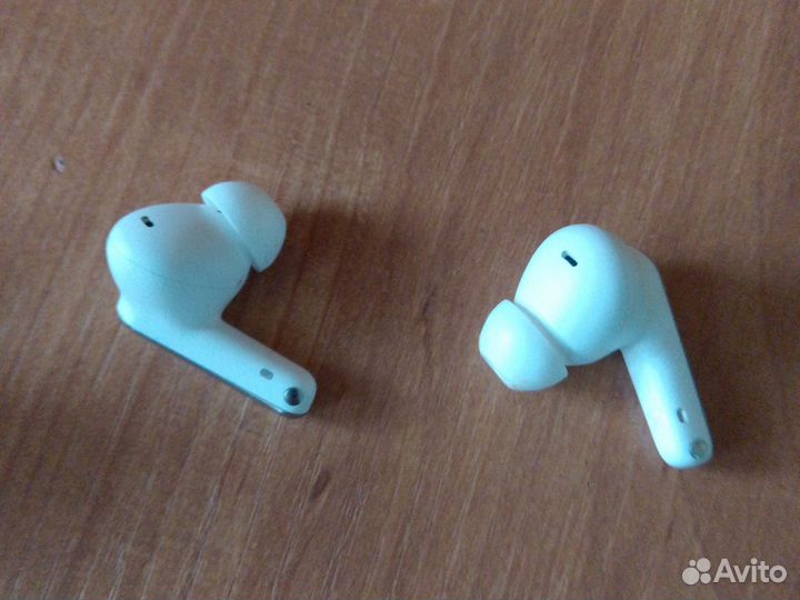 Беспроводные наушники