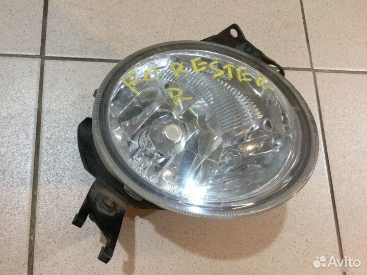 Фара противотуманная правая Subaru Forester S11
