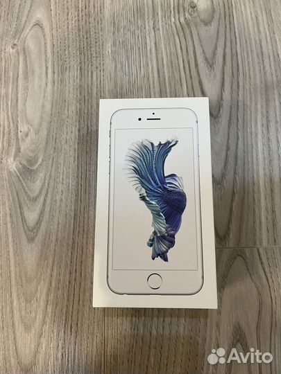 Коробка от iPhone 6s