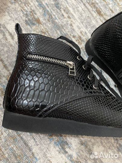 Ботинки демисезонные