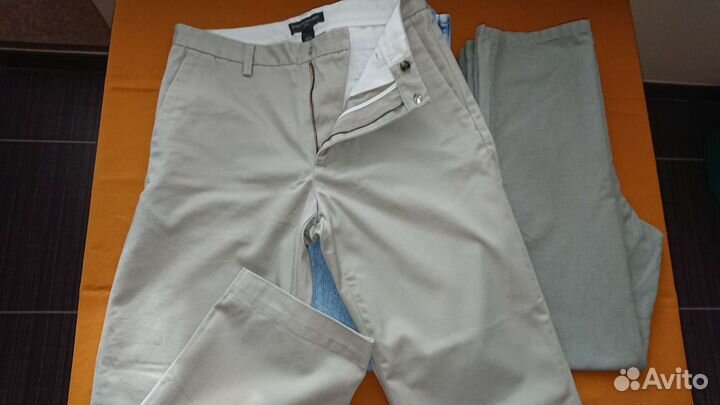 Брюки Banana Republic, Hugo Boss и Camel Active