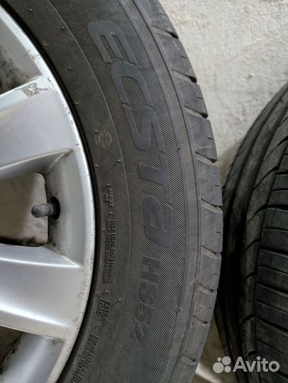 Kumho Ecsta HS52 235/55 R17 103W