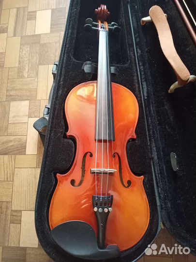 Скрипка Euphony 4/4 со звукоснимателем