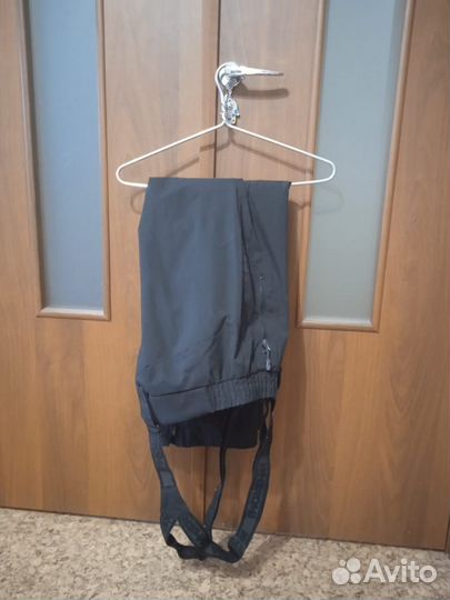 Горнолыжный костюм женский