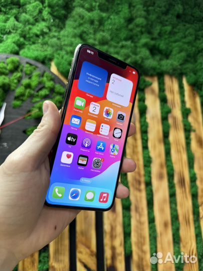 iPhone Xs Max, 64 ГБ