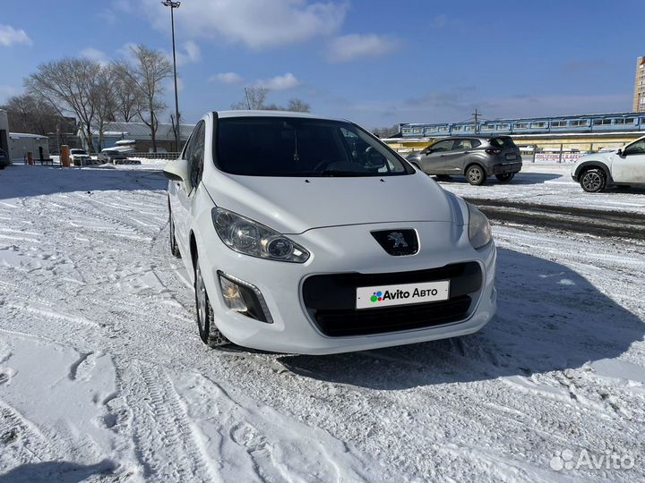 Peugeot 308 1.6 AT, 2012, 144 000 км