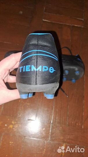 Футбольные бутсы nike tiempo 42