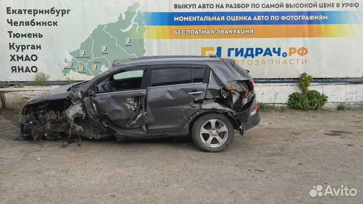 Стеклоподъемник электрический задний левый Kia Spo