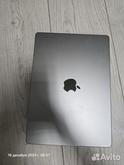 Macbook pro 14 m2 16 512