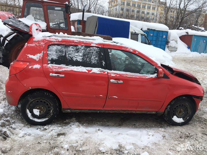 В разборе Geely Mk Cross 1.5 МКПП