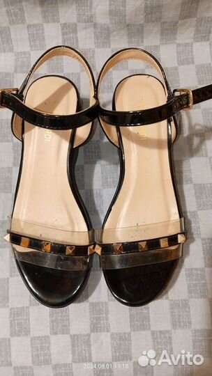 Босоножки 35 размер