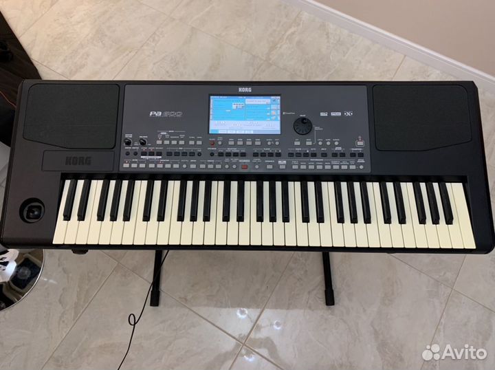 Синтезатор korg Pa600