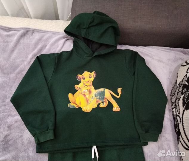 Костюм