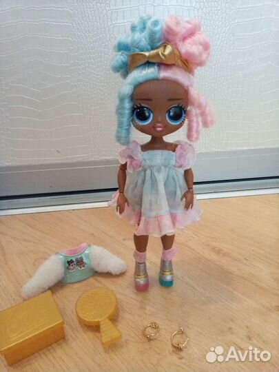 Кукла L.O.L. Surprise OMG Sweets Series 4, 25 см