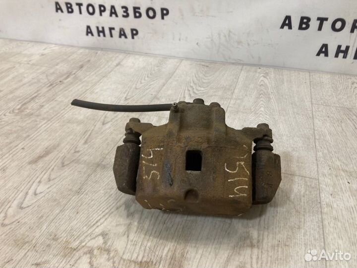 Суппорт передний правый Mitsubishi Lancer 9 CS3A