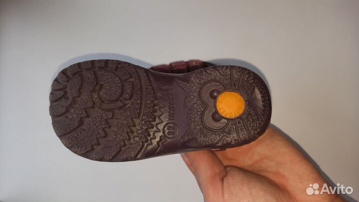 Сандали для девочки 22 р