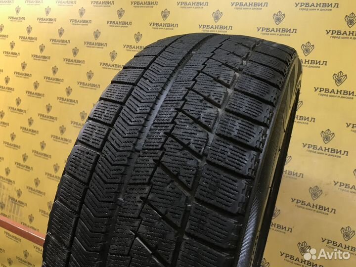 Bridgestone Blizzak VRX 225/45 R17 91S