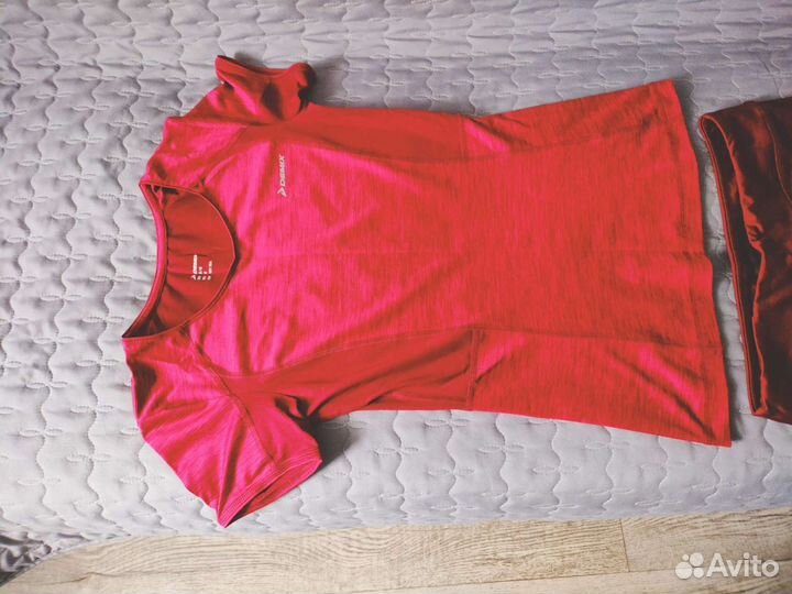 Футболка и лосины для фитнеса размер 44